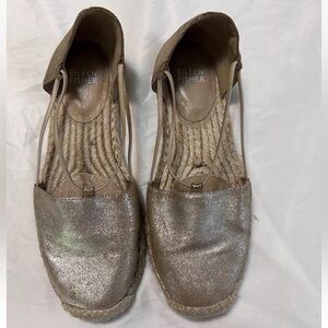 Eileen Fisher Leather Shimmery Strappy Espadrilles Size 6.5 Closed Toe Flats
